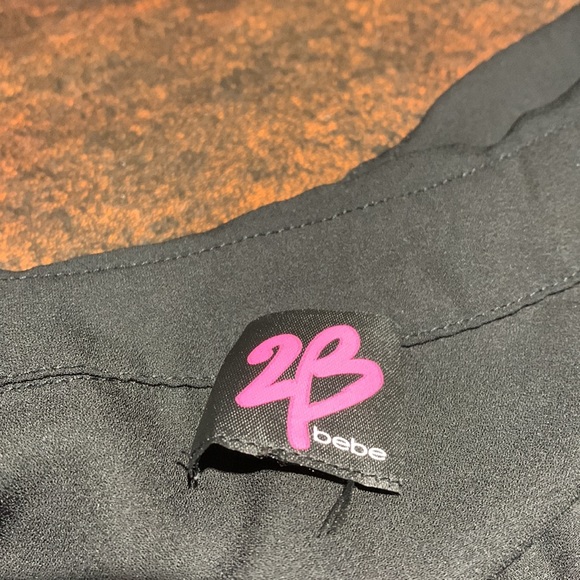 Bebe button down 3/4 sleeves top size M - Picture 5 of 5